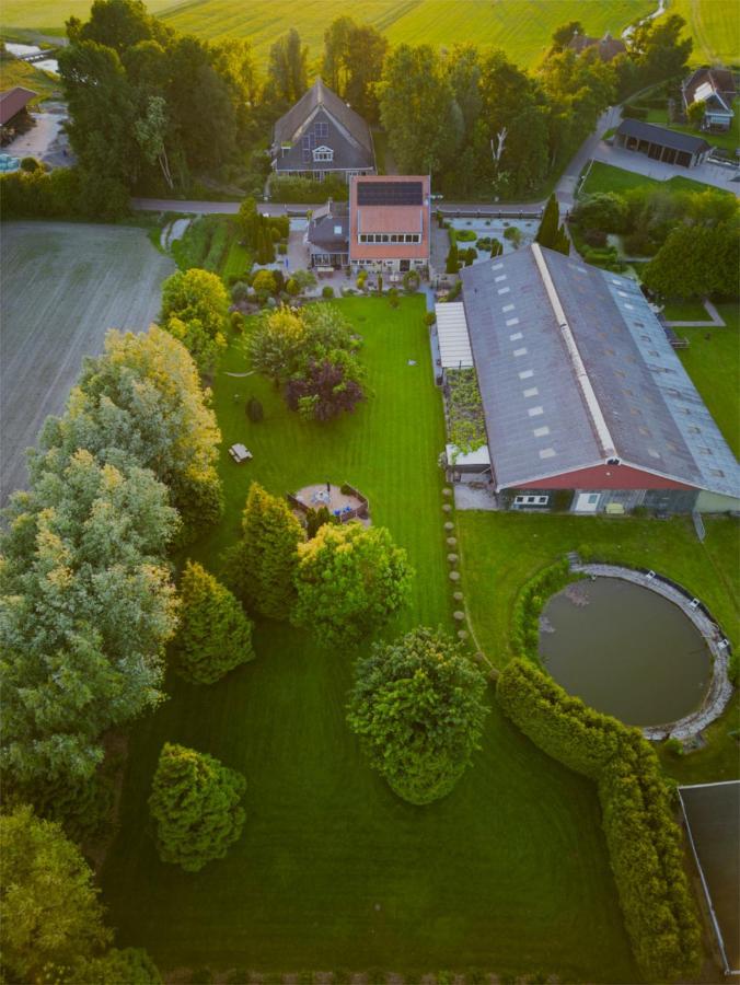 Vakantiehuis Het Voorhuis Op Landgoed Koepeltjesplaats Gaast Esterno foto