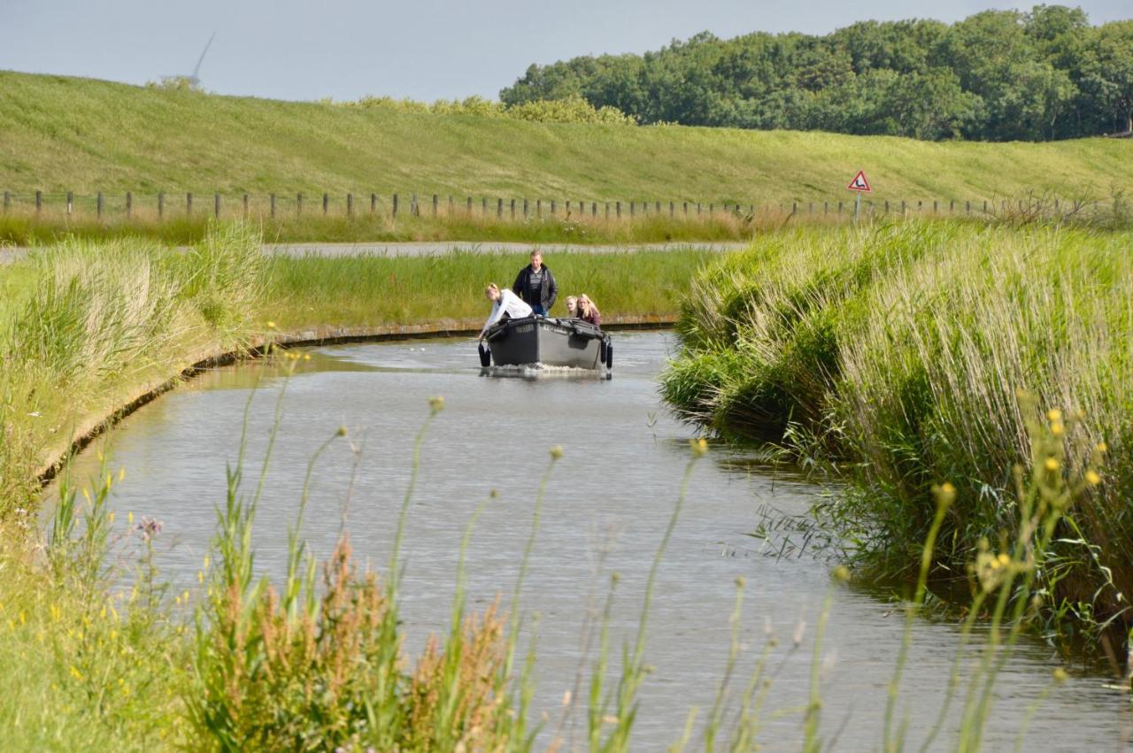 Vakantiehuis Het Voorhuis Op Landgoed Koepeltjesplaats Gaast Esterno foto